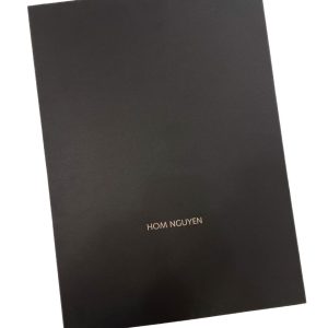 Nguyen, livre, 300 exemplaires, Numéroté et dédicacé par l'artiste , Langues: Anglais et Français , 2020, 118 pages