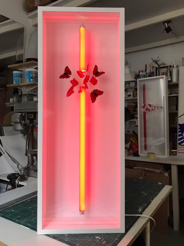 Jean Luc Maniouloux Impact Ampoule Rouge