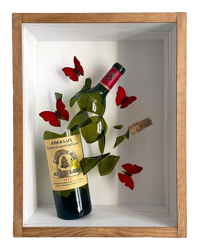 MANIOULOUX Château Angelus 40 X 33 X 17,5 Cm