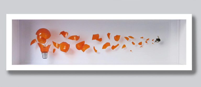 MANIOULOUX Impact Ampoule Orange Et Bourdon