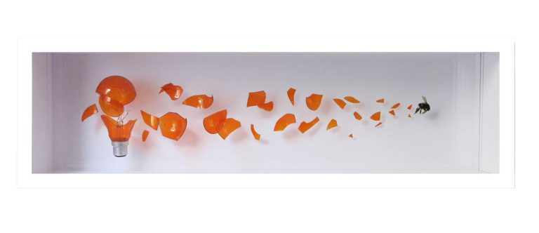 MANIOULOUX Impact Ampoule Orange Et Bourdon