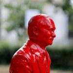 COLOMINA James Vladimir Résine 127 X 98 X 86 Cm (2)