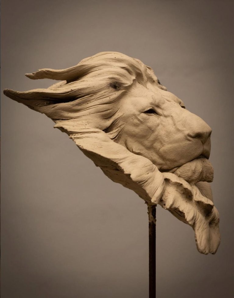 Ernest Massuet “The King”, Bronze 36 X 21 X 26 Cm (11)